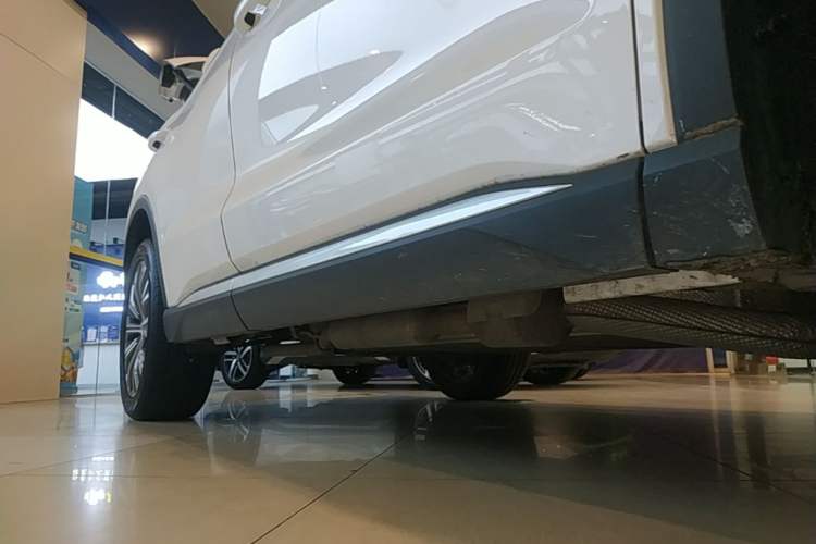 Used BYD Song Pro New Energy 2022 DM-i 110km Flagship Pro Model Right Side Sill