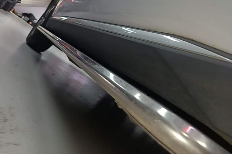 Used BYD Song Pro New Energy 2022 DM-i 51km Prestige Model Right Side Sill