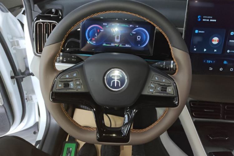 Used BYD Song Pro New Energy 2022 DM-i 110km Flagship Pro Model Steering Wheel