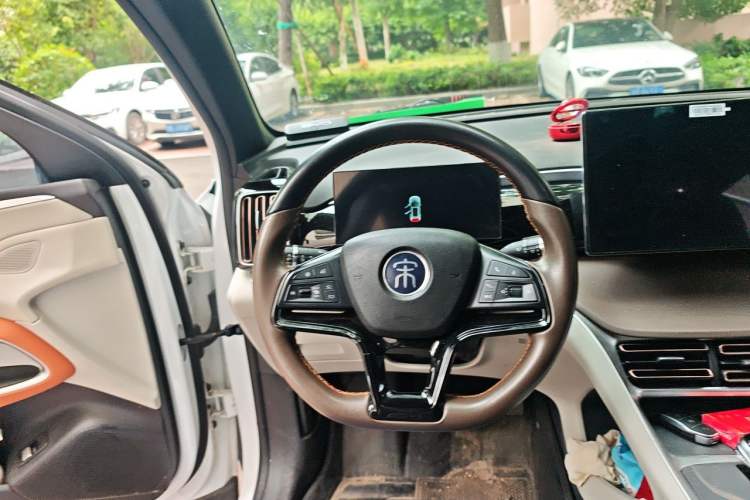 Used BYD Song Pro New Energy 2022 DM-i 110km Flagship Model Steering Wheel