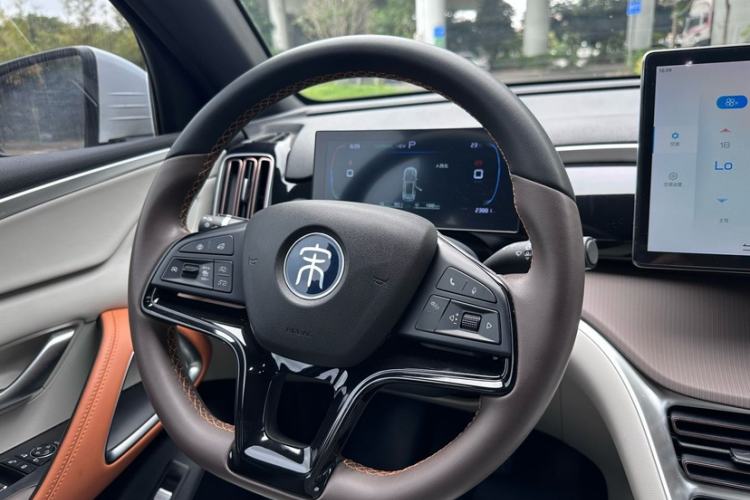 Used BYD Song Pro New Energy 2022 DM-i 110km Flagship Model Steering Wheel