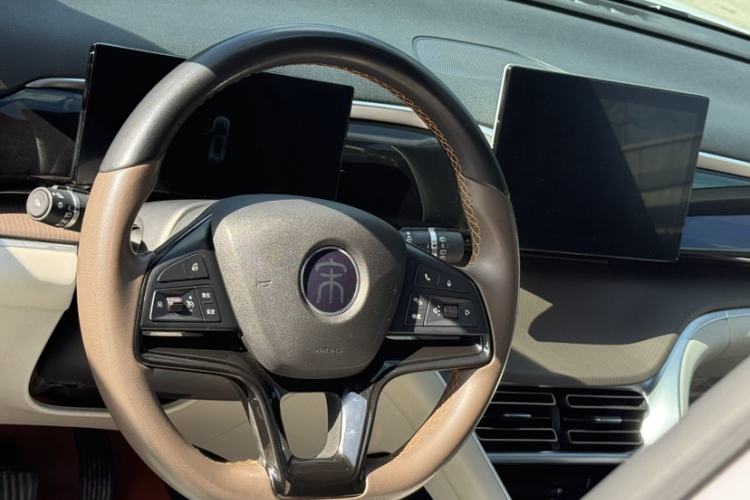 Used BYD Song Pro New Energy 2022 DM-i 51km Luxury Model Steering Wheel