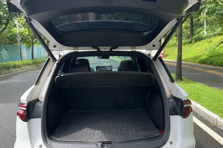 Used BYD Song Pro New Energy 2022 DM-i 110km Flagship Pro Model Trunk