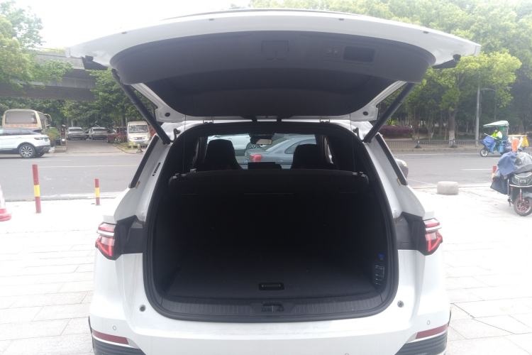 Used BYD Song Pro New Energy 2022 DM-i 51km Prestige Model Trunk