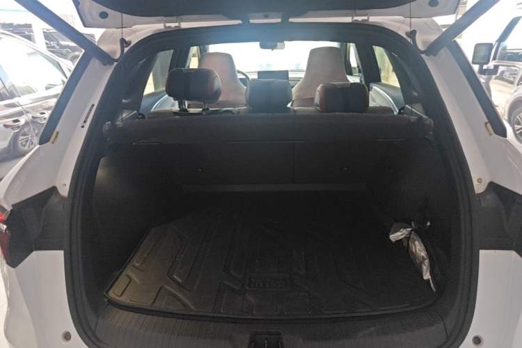 Used BYD Song Pro New Energy 2022 DM-i 51km Prestige Model Trunk