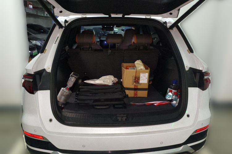 Used BYD Song Pro New Energy 2022 DM-i 110km Flagship Pro Model Trunk