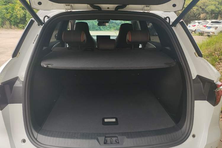 Used BYD Song Pro New Energy 2022 DM-i 51km Prestige Model Trunk