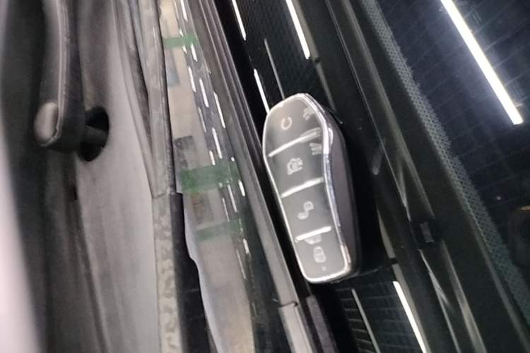 Used BYD Song Pro New Energy 2022 DM-i 110km Flagship Model Vehicle Key