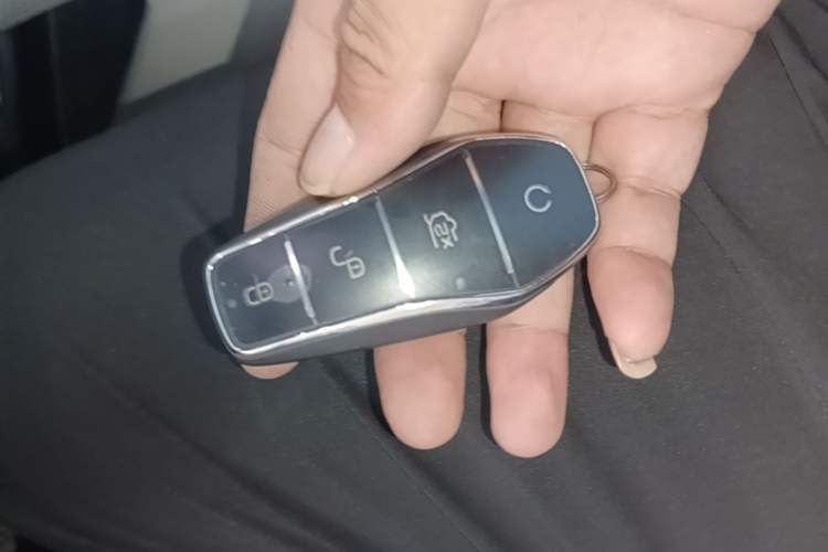 Used BYD Song Pro New Energy 2022 DM-i 110km Flagship Pro Model Vehicle Key
