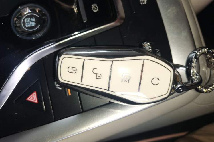 Used BYD Song Pro New Energy 2022 DM-i 110km Flagship Model Vehicle Key