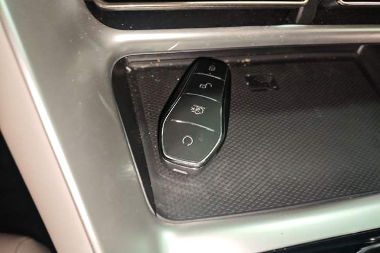 Used BYD Song Pro New Energy 2022 DM-i 110km Flagship Model Vehicle Key
