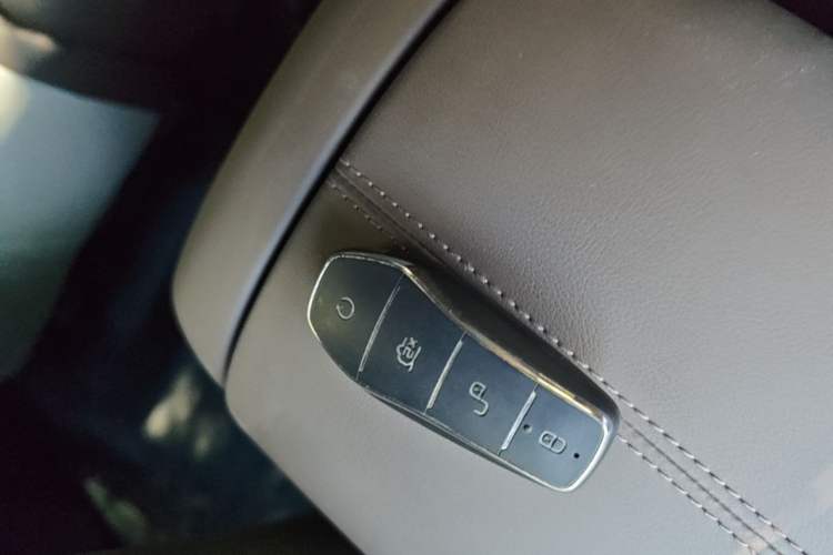 Used BYD Song Pro New Energy 2022 DM-i 110km Flagship Pro Model Vehicle Key