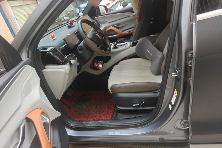 Used BYD Song Pro New Energy 2023 Champion Edition DM-i 110KM Excellence Model Left Front Seat