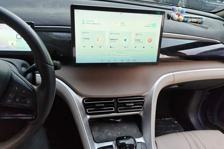 Used BYD Song Pro New Energy 2023 Champion Edition DM-i 110KM Beyond Model Audio And AC Panel