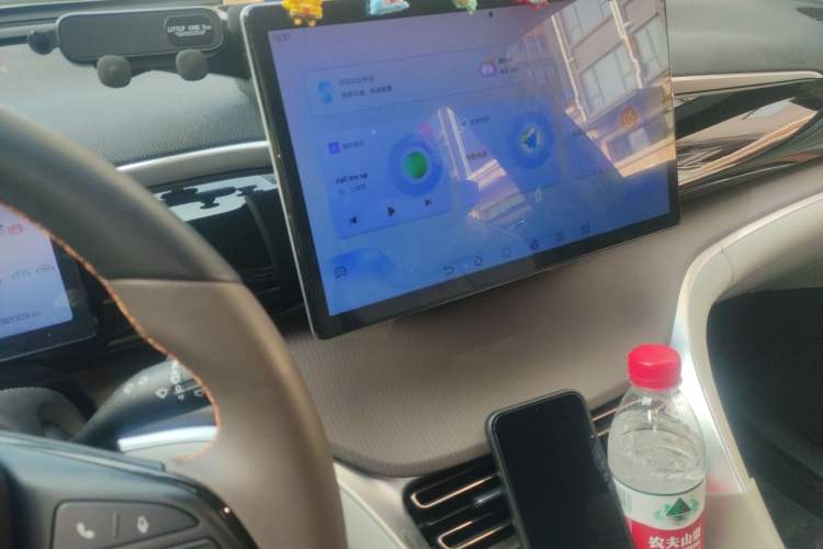 Used BYD Song Pro New Energy 2023 Champion Edition DM-i 110KM Beyond Model Audio And AC Panel