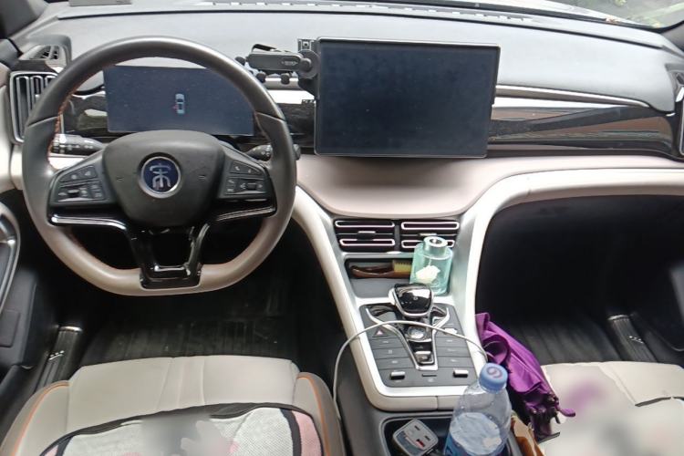 Used BYD Song Pro New Energy 2023 Champion Edition DM-i 71KM Beyond Model Center Console
