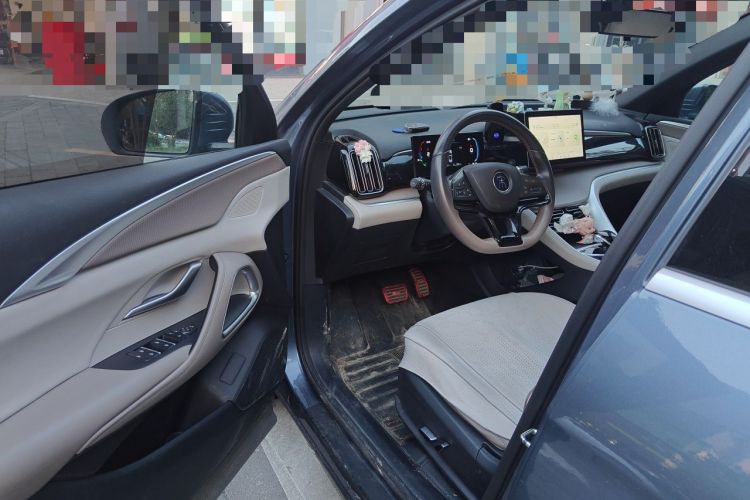 Used BYD Song Pro New Energy 2023 Champion Edition DM-i 71KM Leading Model Driver Seat