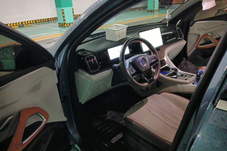 Used BYD Song Pro New Energy 2023 Champion Edition DM-i 110KM Beyond Model Driver Seat