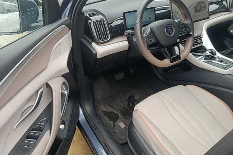 Used BYD Song Pro New Energy 2023 Champion Edition DM-i 110KM Excellence Model Driver Seat