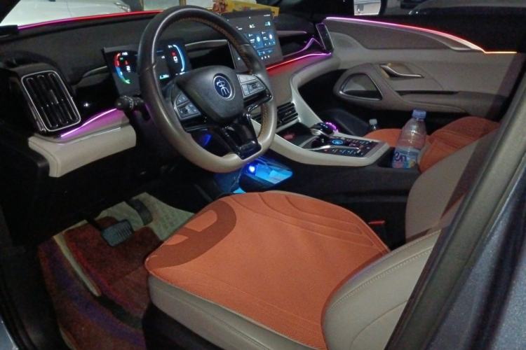 Used BYD Song Pro New Energy 2023 Champion Edition DM-i 71KM Leading Model Driver Seat
