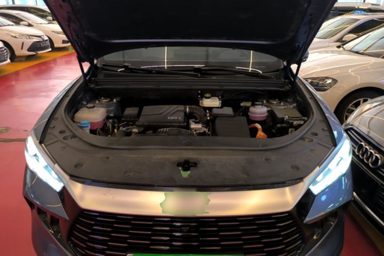Used BYD Song Pro New Energy 2023 Champion Edition DM-i 71KM Beyond Model Engine Bay