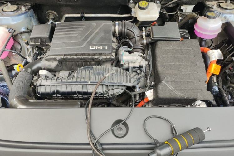 Used BYD Song Pro New Energy 2023 Champion Edition DM-i 71KM Navigation Model Engine Bay