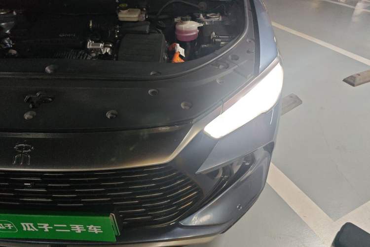 Used BYD Song Pro New Energy 2023 Champion Edition DM-i 110KM Beyond Model Engine Bay Left