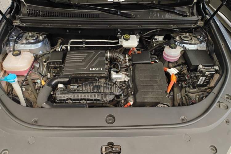 Used BYD Song Pro New Energy 2023 Champion Edition DM-i 110KM Excellence Model Engine Bay