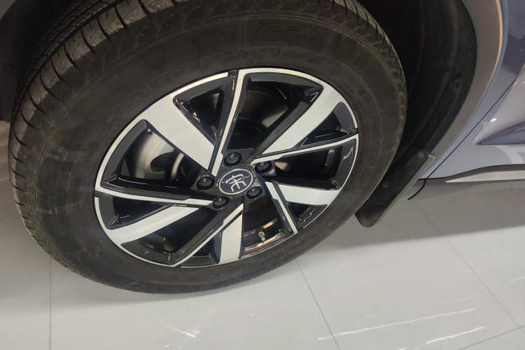 Used BYD Song Pro New Energy 2023 Champion Edition DM-i 110KM Beyond Model Exterior 4