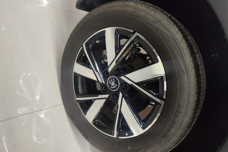 Used BYD Song Pro New Energy 2023 Champion Edition DM-i 110KM Beyond Model Exterior 5