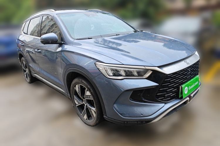 Used BYD Song Pro New Energy 2023 Champion Edition DM-i 110KM Excellence Model Front Right 45 Deg