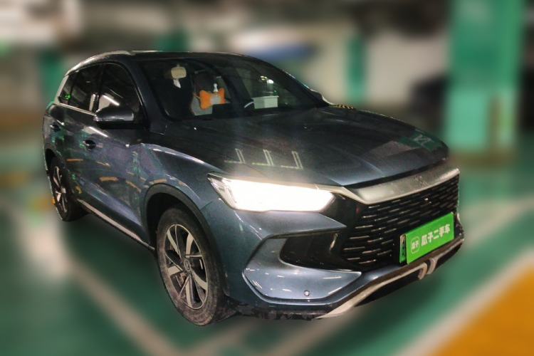 Used BYD Song Pro New Energy 2023 Champion Edition DM-i 110KM Beyond Model Front Right 45 Deg