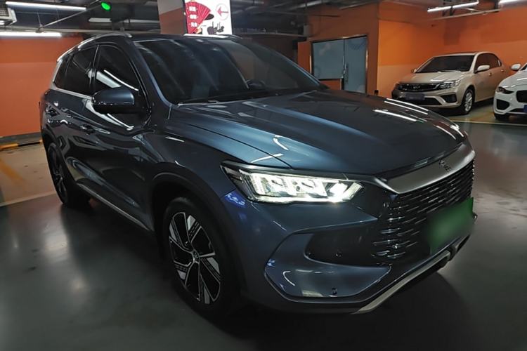 Used BYD Song Pro New Energy 2023 Champion Edition DM-i 110KM Excellence Model Front Right 45 Deg