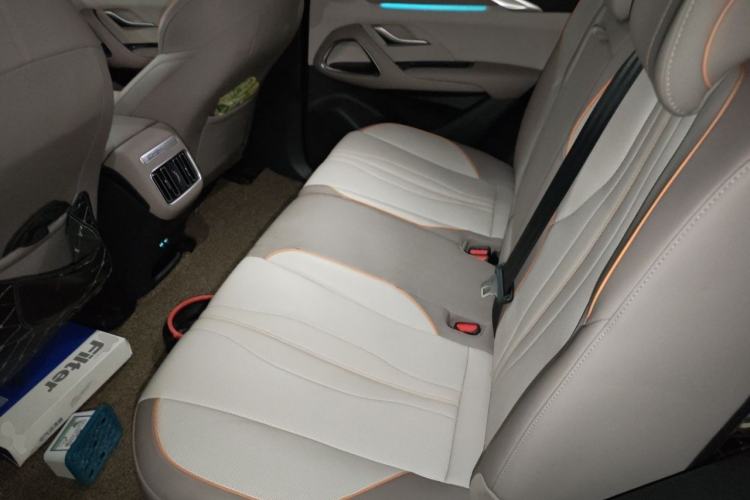 Used BYD Song Pro New Energy 2023 Champion Edition DM-i 110KM Excellence Model Left Rear Seat
