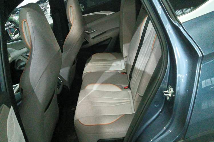 Used BYD Song Pro New Energy 2023 Champion Edition DM-i 71KM Navigation Model Left Rear Seat