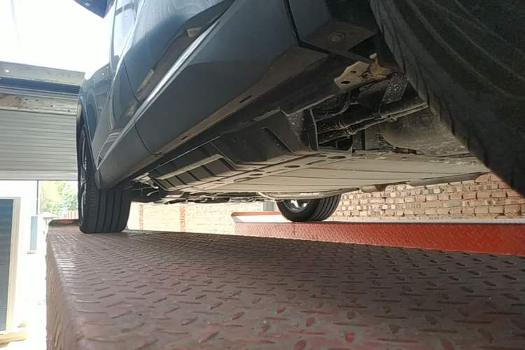 Used BYD Song Pro New Energy 2023 Champion Edition DM-i 110KM Excellence Model Left Side Sill