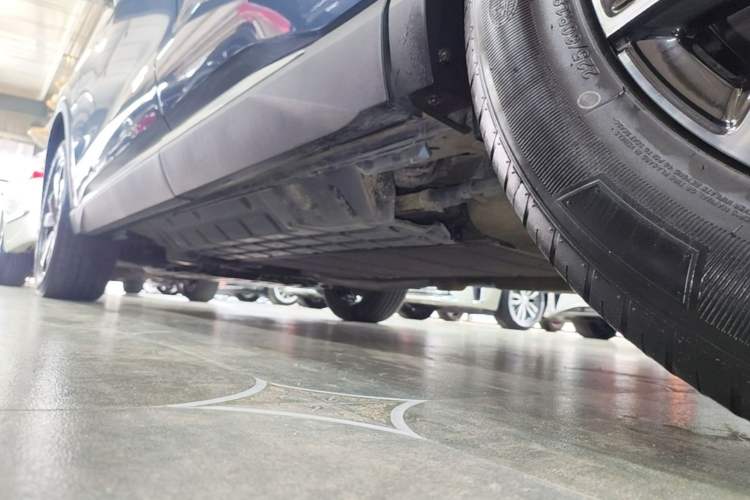 Used BYD Song Pro New Energy 2023 Champion Edition DM-i 71KM Leading Model Left Side Sill