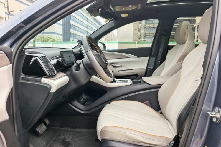 Used BYD Song Pro New Energy 2023 Champion Edition DM-i 110KM Excellence Model Right Front Seat