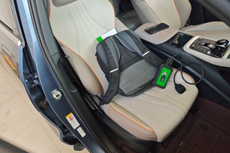 Used BYD Song Pro New Energy 2023 Champion Edition DM-i 71KM Leading Model Right Front Seat