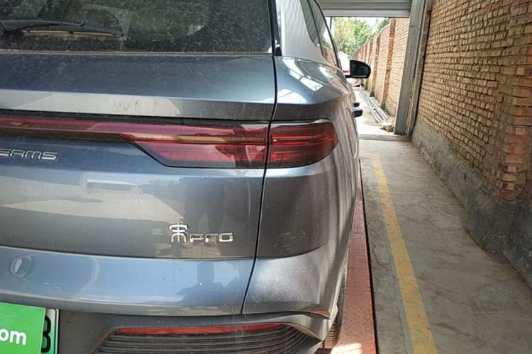 Used BYD Song Pro New Energy 2023 Champion Edition DM-i 110KM Excellence Model Right Rear Taillight