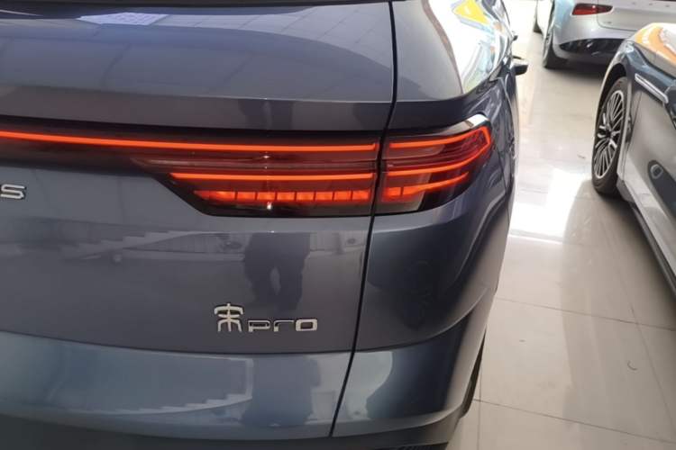 Used BYD Song Pro New Energy 2023 Champion Edition DM-i 110KM Excellence Model Right Rear Taillight