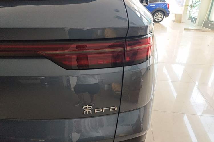 Used BYD Song Pro New Energy 2023 Champion Edition DM-i 71KM Leading Model Right Rear Taillight