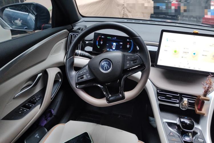 Used BYD Song Pro New Energy 2023 Champion Edition DM-i 71KM Beyond Model Steering Wheel