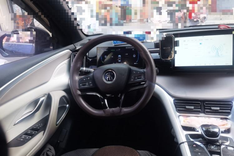 Used BYD Song Pro New Energy 2023 Champion Edition DM-i 71KM Navigation Model Steering Wheel