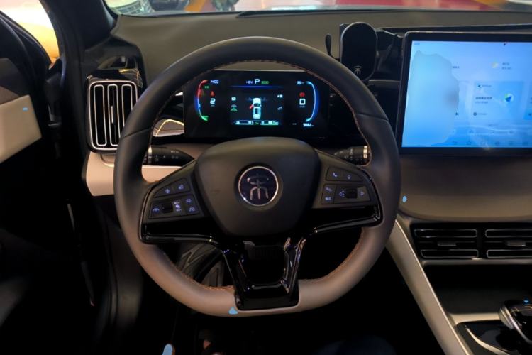 Used BYD Song Pro New Energy 2023 Champion Edition DM-i 71KM Beyond Model Steering Wheel