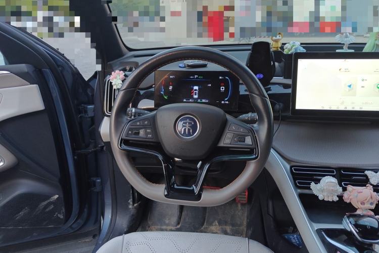 Used BYD Song Pro New Energy 2023 Champion Edition DM-i 71KM Leading Model Steering Wheel