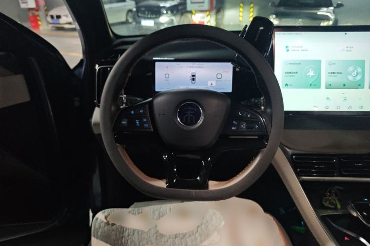 Used BYD Song Pro New Energy 2023 Champion Edition DM-i 110KM Beyond Model Steering Wheel
