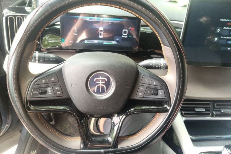 Used BYD Song Pro New Energy 2023 Champion Edition DM-i 110KM Beyond Model Steering Wheel