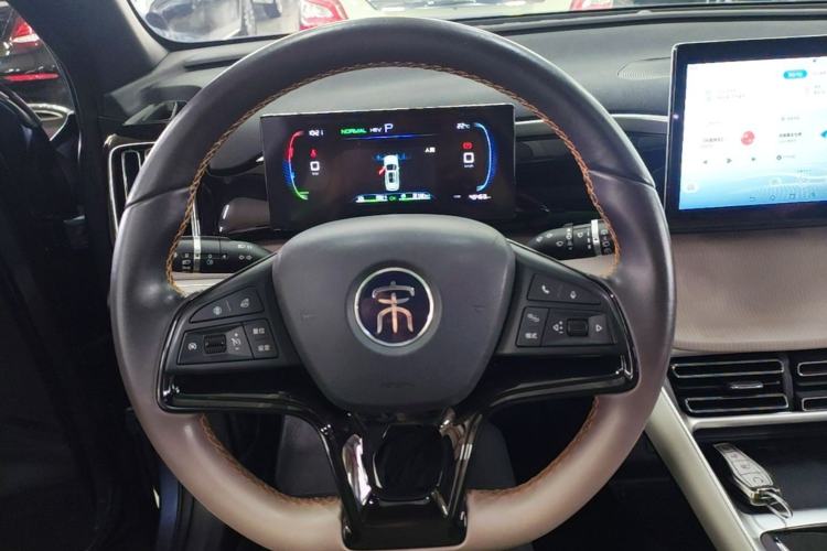 Used BYD Song Pro New Energy 2023 Champion Edition DM-i 71KM Leading Model Steering Wheel