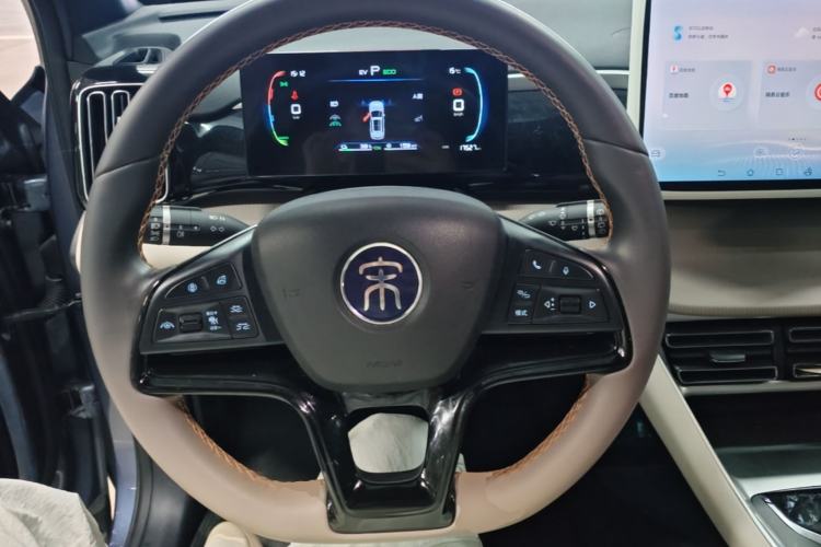 Used BYD Song Pro New Energy 2023 Champion Edition DM-i 71KM Beyond Model Steering Wheel